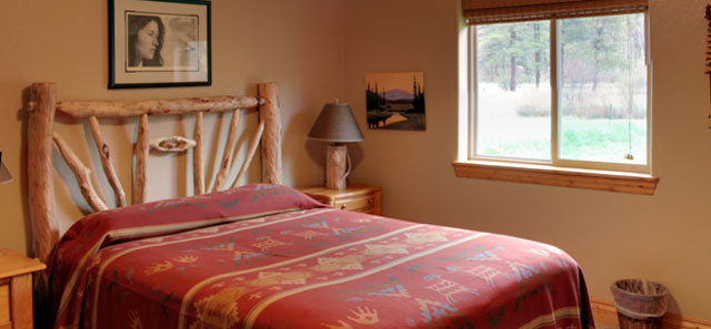 Storm Mountain Cottage Master Guest Room