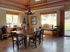 Storm Mountain Cottage Dining Room